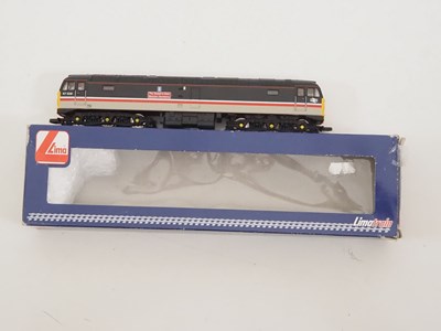 Lot 421 - A group of OO gauge diesel locomotives by...