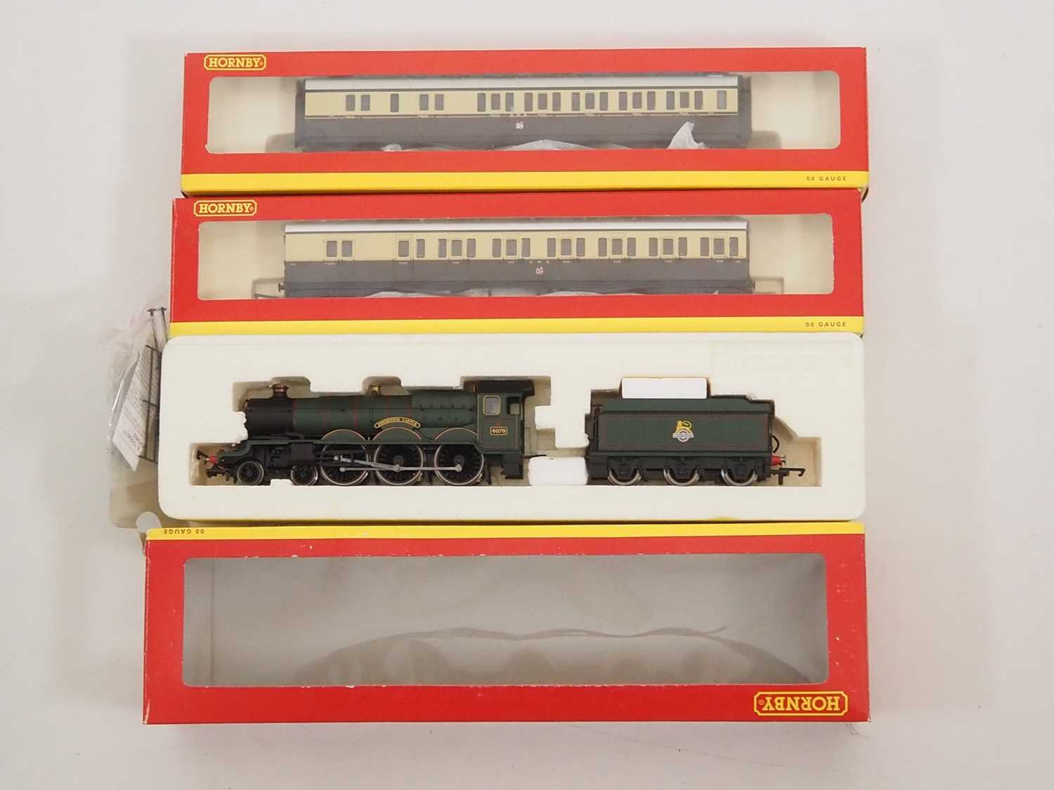 Lot 424 - A HORNBY OO gauge Castle Class steam