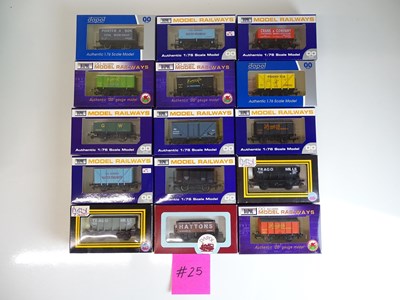 Lot 184 - OO SCALE MODEL RAILWAYS: A group of boxed...