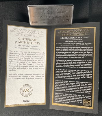 Lot 521 - STAR WARS - A Master Replica's Luke Skywalker...