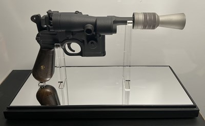 Lot 522 - STAR WARS - A Master Replicas Han Solo Blaster...