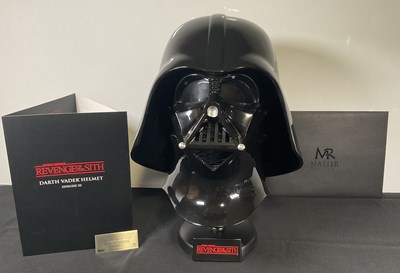 Lot 514 - STAR WARS - A Master Replicas Star Wars...