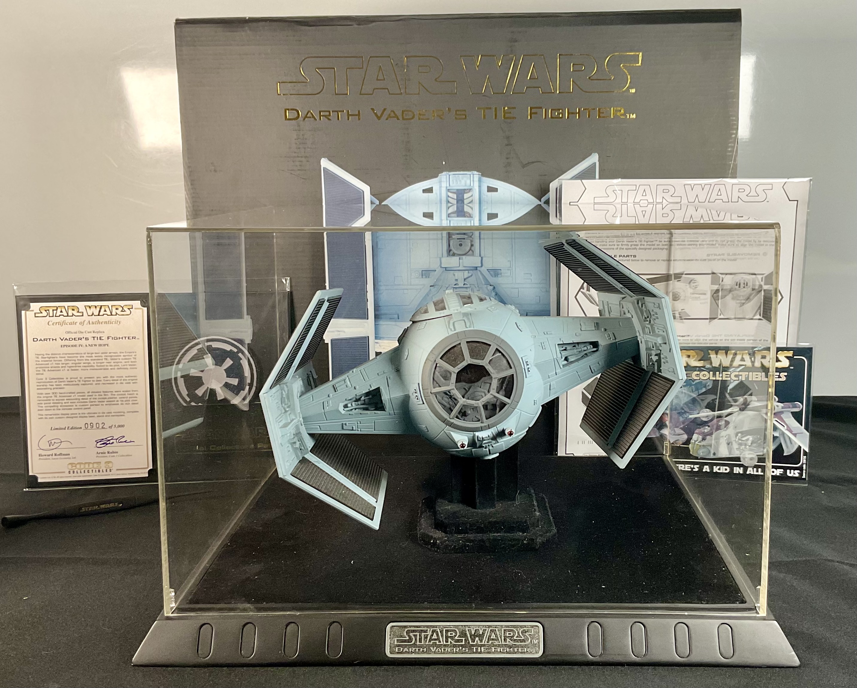 Code 3 collectibles star wars discount