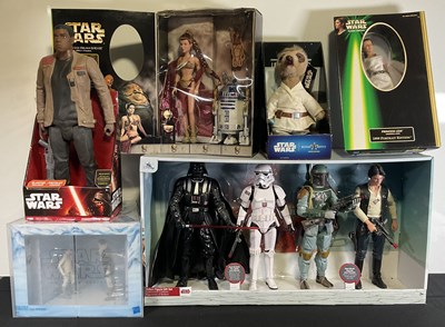 Lot 489 - A group of collectible Star Wars action...