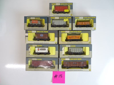 Lot 203 - OO SCALE MODEL RAILWAYS: A mixed group of...