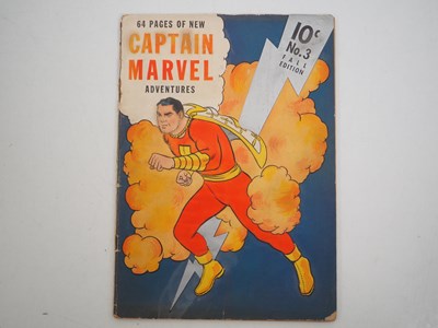 Lot 208 - CAPTAIN MARVEL ADVENTURES #3 (1941 - FAWCETT) -...