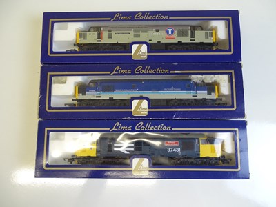 Lot 213 - OO SCALE MODEL RAILWAYS: A group of LIMA Class...