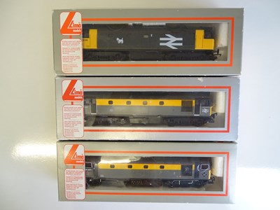 Lot 227 - OO SCALE MODEL RAILWAYS: A group of LIMA...