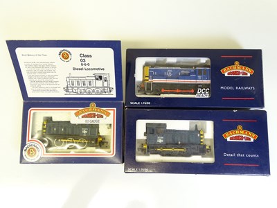 Lot 239 - OO SCALE MODEL RAILWAYS: A group of BACHMANN...