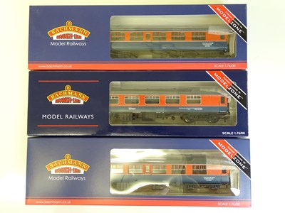 Lot 254 - OO SCALE MODEL RAILWAYS: A group of BACHMANN...