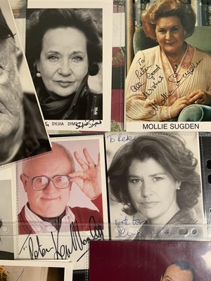 Lot 407 - A large quantity of small photographs,...