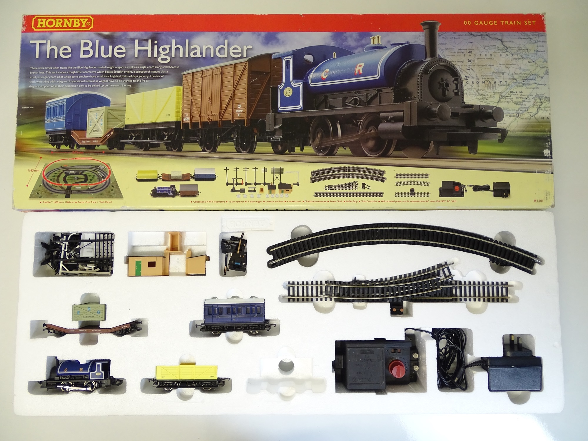 The blue highlander hot sale hornby train set