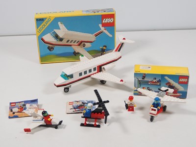 Lot 25 - LEGO - CLASSIC TOWN - A group of four Airport...