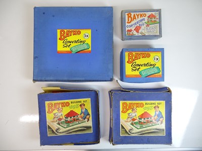 Lot 27 - VINTAGE TOYS: A group of 1940s/50s BAYKO...