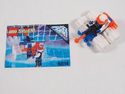 Lot 31 - LEGO - SPACE - A group of four Ice Planet 2002...