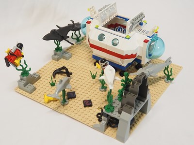 Lot 49 - LEGO - TOWN - A group of three Divers sets...
