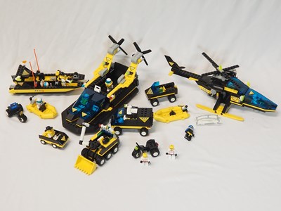 Lot 53 - LEGO - TOWN #6473 Cruiser (one part missing)...