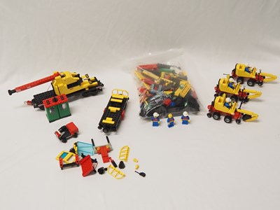 Lot 72 - LEGO - TRAIN - A group of three #4525 9v Road...