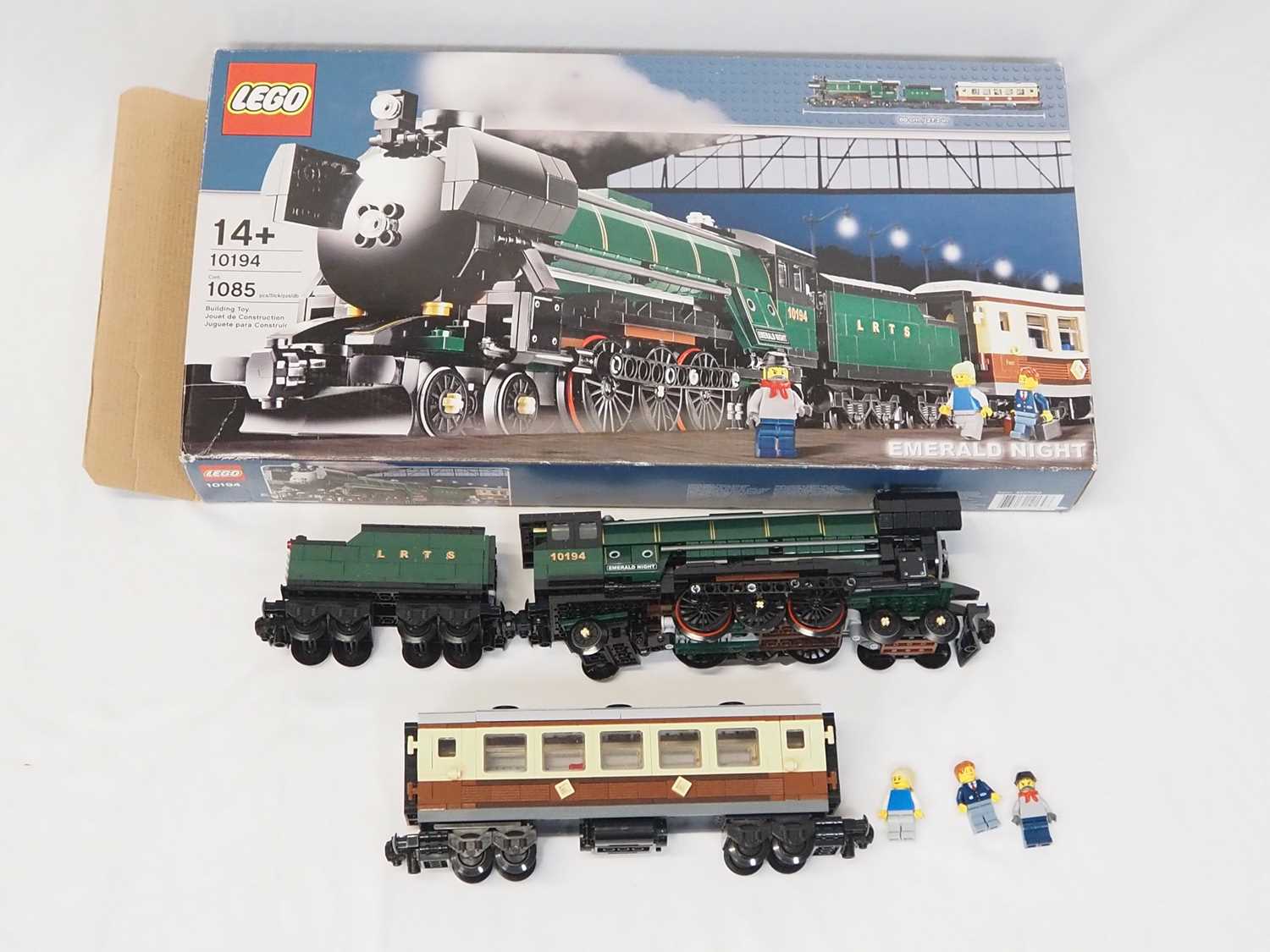 Lego 10194 emerald night train online