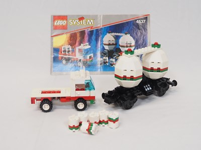 Lot 99 - LEGO - TRAIN #4537 9v Twin Tank Transport -...