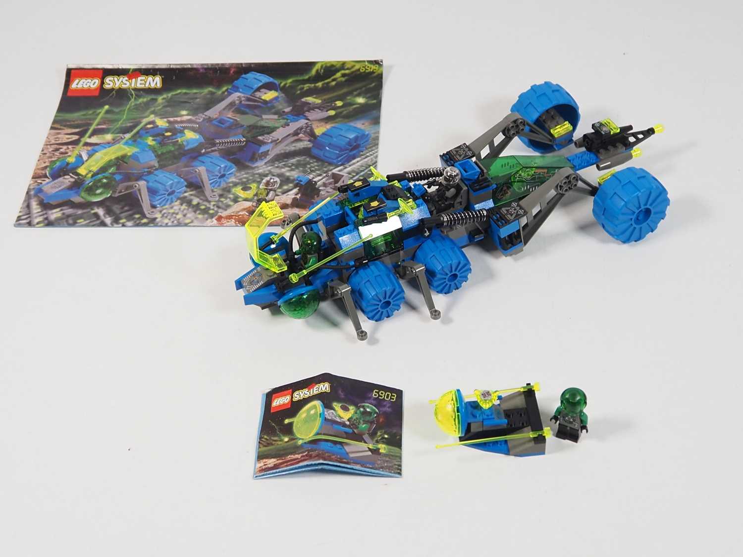 Lot 124 - LEGO - SPACE #6919 Insectoids Planetary...