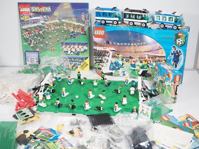 Lot 132 - LEGO - SPORTS - A large quantity of football...