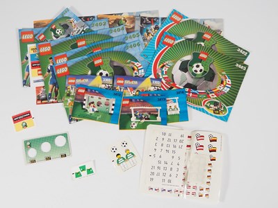 Lot 132 - LEGO - SPORTS - A large quantity of football...