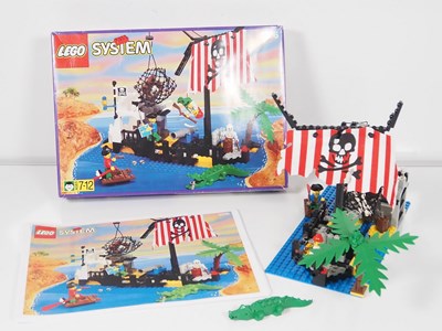 Lot 176 - LEGO - PIRATES #6296 Shipwreck Island -...