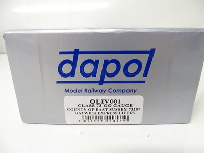Lot 300 - OO SCALE MODEL RAILWAYS: A DAPOL Class 73...