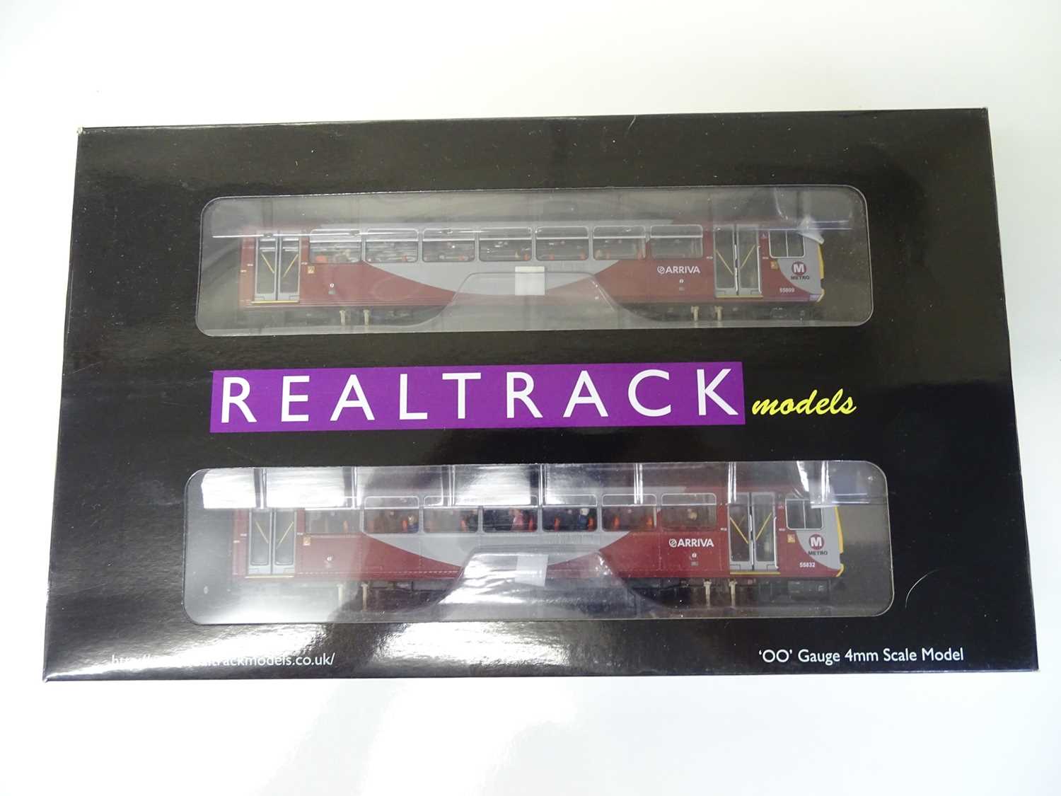 Lot 308 - OO SCALE MODEL RAILWAYS: A REALTRACK MODELS...