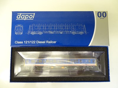 Lot 310 - OO SCALE MODEL RAILWAYS: A DAPOL Class 121...