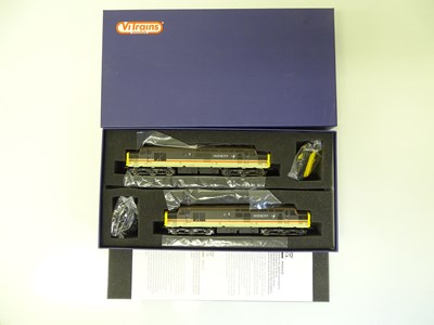 Lot 318 - OO SCALE MODEL RAILWAYS: A VITRAINS V2053...