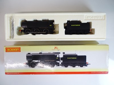 Lot 350 - OO SCALE MODEL RAILWAYS: A HORNBY R2343 Class...