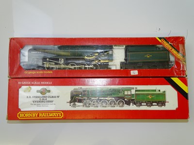 Lot 369 - OO SCALE MODEL RAILWAYS: A pair of HORNBY R065...