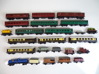 Lot 376 - OO SCALE MODEL RAILWAYS: A quantity of unboxed...