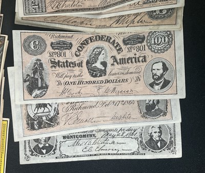 Lot 323 - A full set of Civil War Bubble Gum cards #1-88...