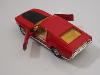 Lot 10 - A CORGI 391 diecast 'James Bond Diamonds Are...