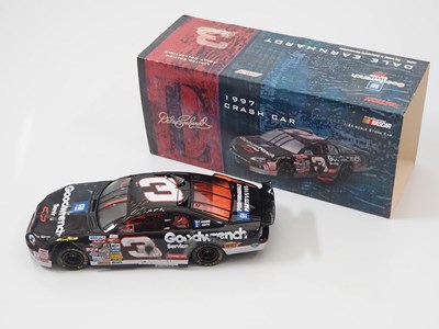 Lot 15 - A group of ACTION RACING COLLECTABLES 1:24...
