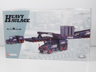 Lot 19 - A CORGI 1:50 scale 18005 Heavy Haulage set in...