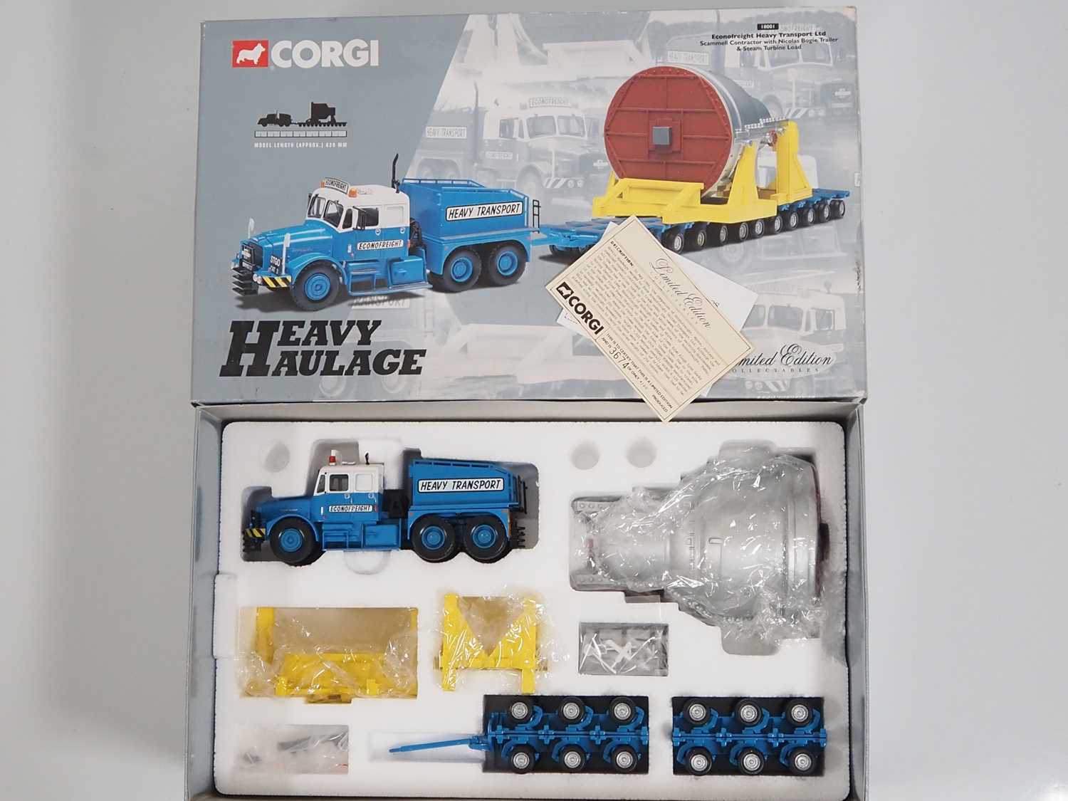 Lot 20 - A CORGI 1:50 scale 18001 Heavy Haulage set in...