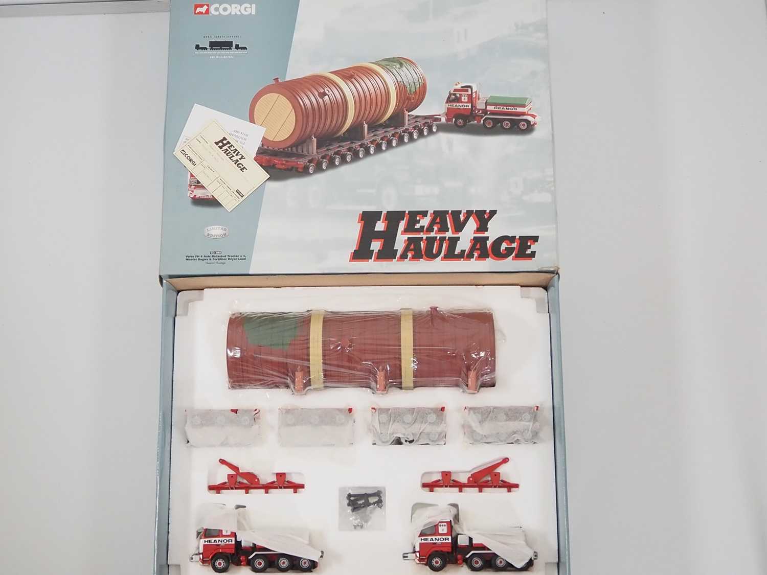 Lot 22 - A CORGI 1:50 scale CC12403 Heavy Haulage set...