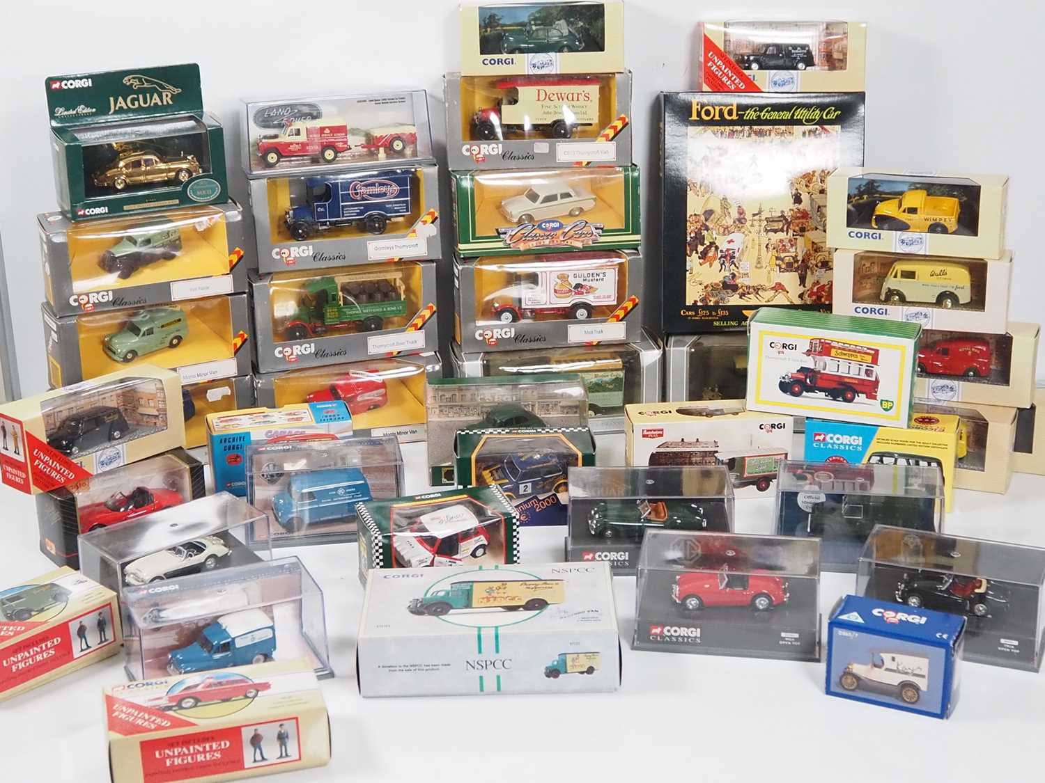 Lot 29 - A large quantity of boxed CORGI CLASSICS...