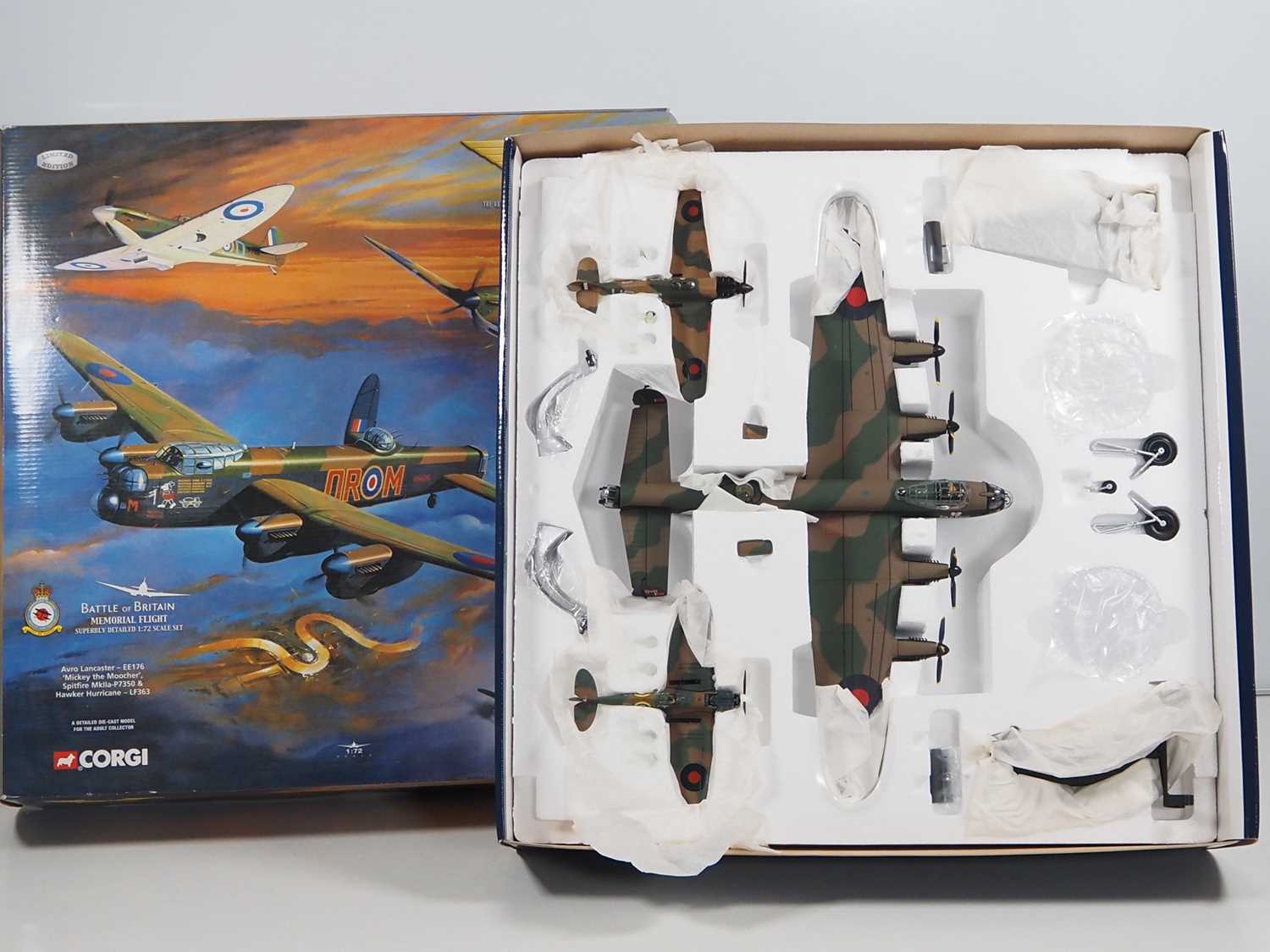 Lot 104 A CORGI Aviation Archive AA32602 diecast