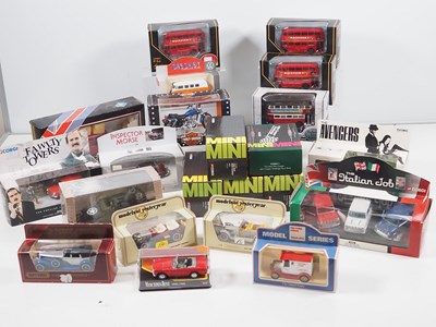 Lot 113 - A large quantity of mixed boxed modern diecast...