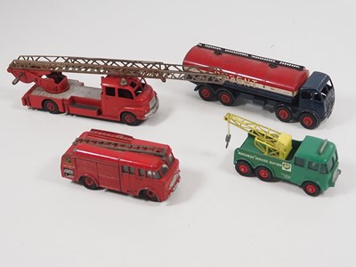 Lot 127 - A group of unboxed DINKY and MATCHBOX diecast...