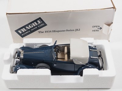 Lot 143 - A group of 1:24 scale DANBURY MINT diecast