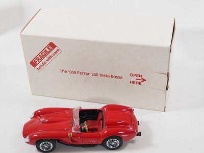 Lot 144 - A group of 1:24 scale DANBURY MINT diecast...