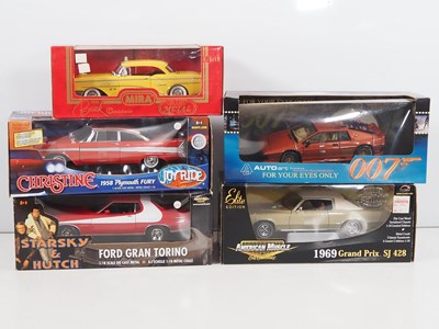 Lot 151 - A group of 1:18 scale diecast cars by AUTOART...