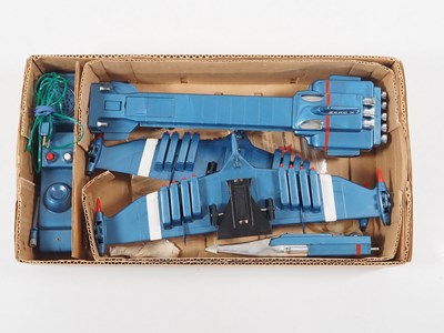 Lot 177 - A CENTURY 21 TOYS Gerry Anderson 'Thunderbirds...