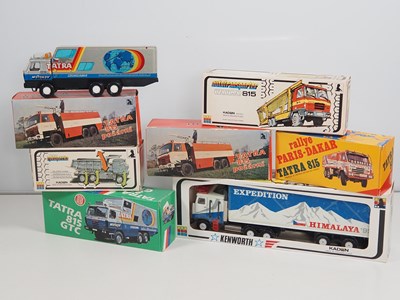 Lot 194 - A group of Czechoslovakian tinplate vintage...